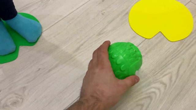 ЧЕМ ЗАНЯТЬСЯ ПОКА МЫ НА КАРАНТИНЕ? Папа придумал Новый Челлендж. ДОМА ВМЕСТЕ смотреть онлайн