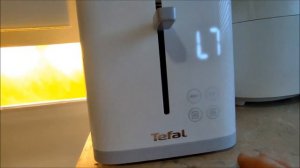 Тостер Tefal Sense TT693110