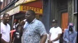 Notorious BIG freestyling in Bed Stuy at age 17