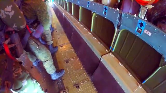 десантирование ИЛ 76МД 38 ОДШБ смотреть онлайн