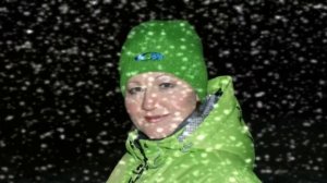 Мчались мы с тобой на лыжах!