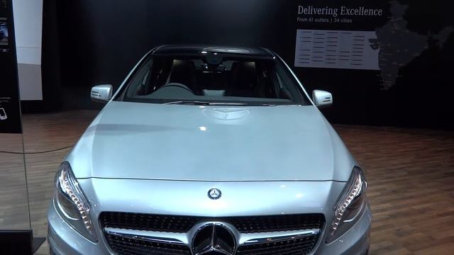 Mercedes-Benz A Class A 180 Sport at 12th Auto Expo 2014 Greater Noida смотреть онлайн