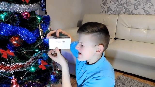 Короче говоря, мне подарили айфон смотреть онлайн