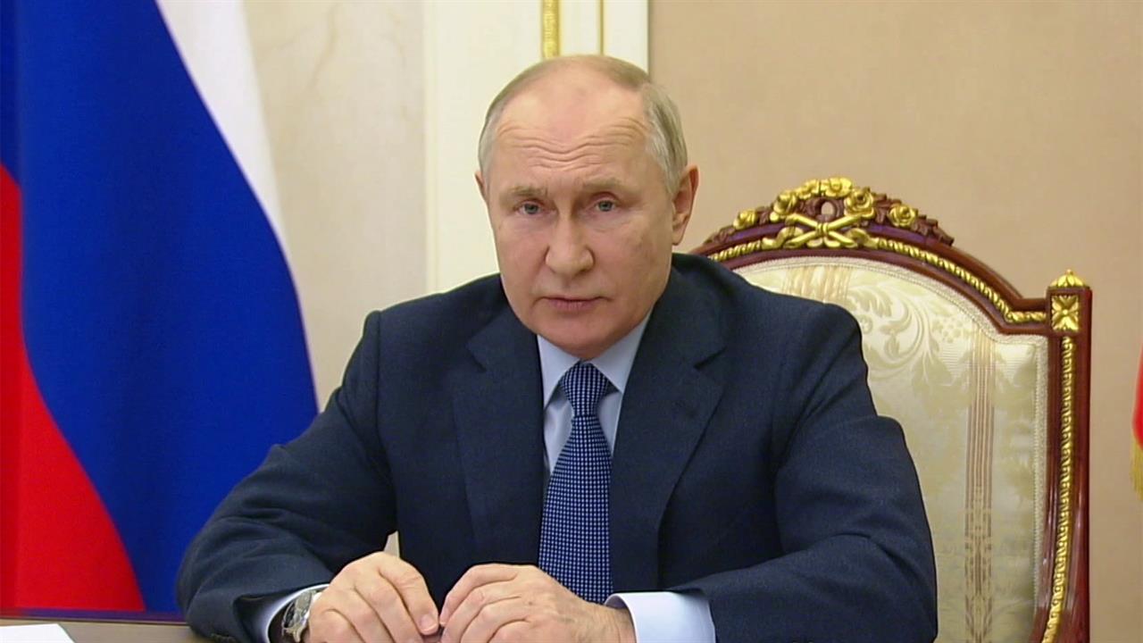 Оперативное совещание с постоянными участниками Совбеза России провел Владимир Путин