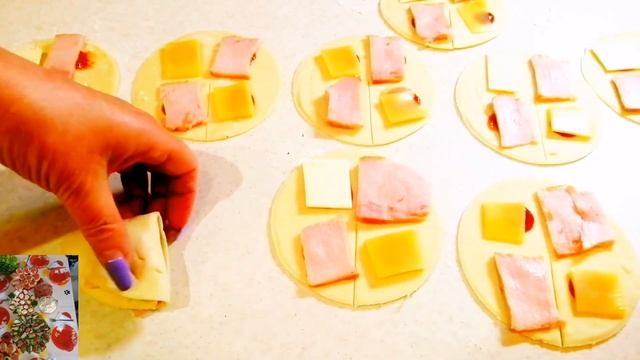 Вкусная, быстрая закуска из готового слоёного теста /Мини слойки с ветчиной и сыром
