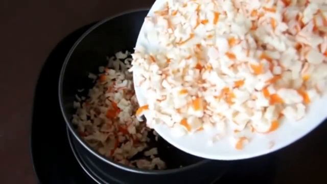Рецепт салата . "СВЕЖЕСТЬ" САЛАТ  С КРАБОВЫМИ ПАЛОЧКАМИ