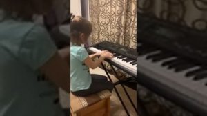 И. Беркович Вариации на рнп "Во саду ли, в огороде" Мысягина Арина, 7 лет