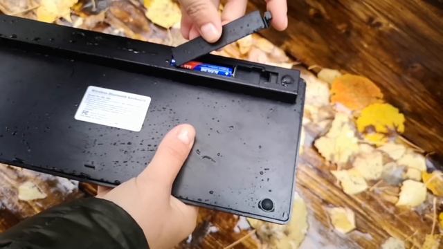 Кemile Wireless Bluetooth 3.0 keyboard II Достойная реплика смотреть онлайн