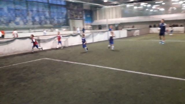 ДЕТИ ИГРАЮТ В КВАДРАТ НА ТРЕНИРОВКЕ ★ KID SOCCER 6 YEARS ★  ЛУЧШЕЕ ФЕВРАЛЬ 2020 ★ ГОЛЫ МАЛЫША
