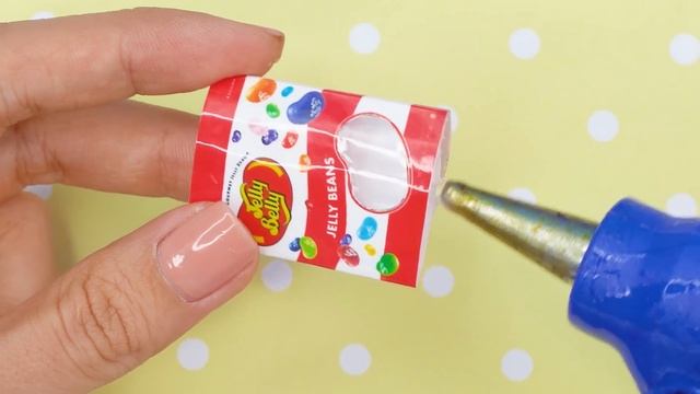 36 EASY REALISTIC DIY MINIATURE BARBIE IDEAS ~ Mini MILO, Pingles, Candy Machine and more! смотреть онлайн