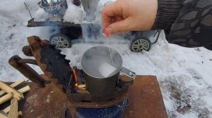 Как я использую старинный угольный утюг по современному. Печь и мангал из утюга