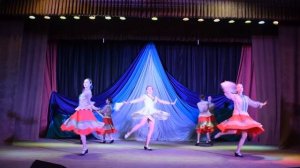 Детский образцовый танцевальный коллектив "Звездопад"- "Варенька"