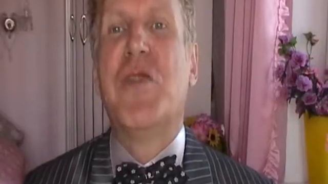 Александр Новожилов - Анекдот про большую любовь смотреть онлайн