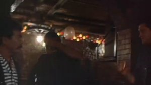 Игла драка в баре