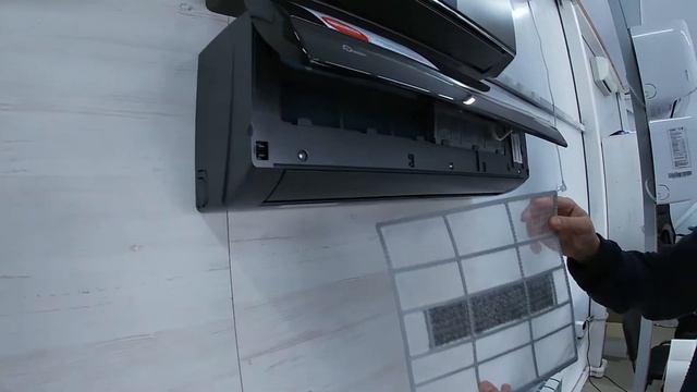 Настенный кондиционер Royal Clima RC-AN22HN ATTICA Nero смотреть онлайн