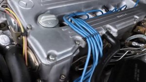 Mercedes M110 Motor - 280 DOHC Engine, 12 Valves Machine