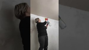 Потолок Кнауф стартом+правило+шпатель +вода