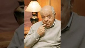 Наум Коржавин - Уже июнь.Темней вокруг кусты. : Стих