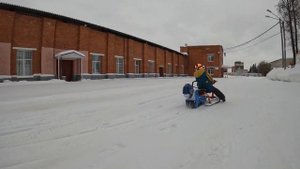 Снегокат с мотором.