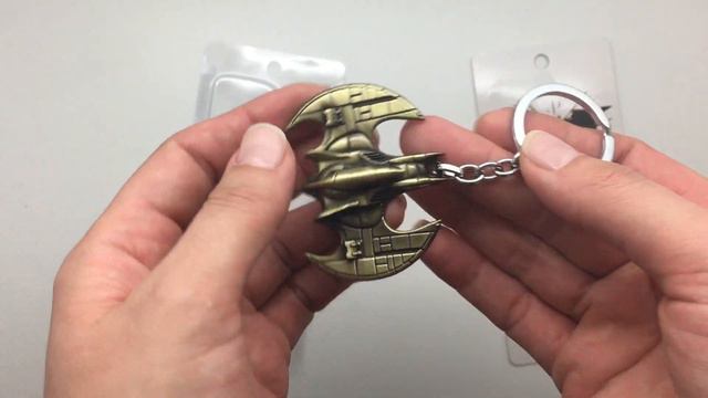 Брелок для ключей Бэтмен смотреть онлайн