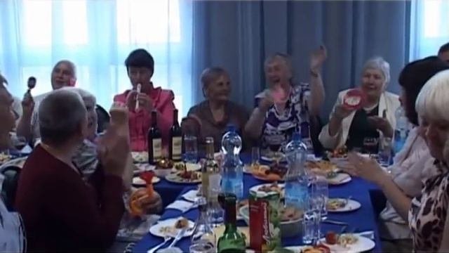 Тамада (ведущие) на выпускной 30 лет спустя. Саратов.mpg