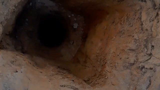 Начало большой стройки/Снятие плодородного слоя. Геология участка