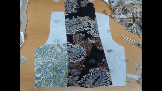 Жилетка из кусочков разных тканей смотреть онлайн