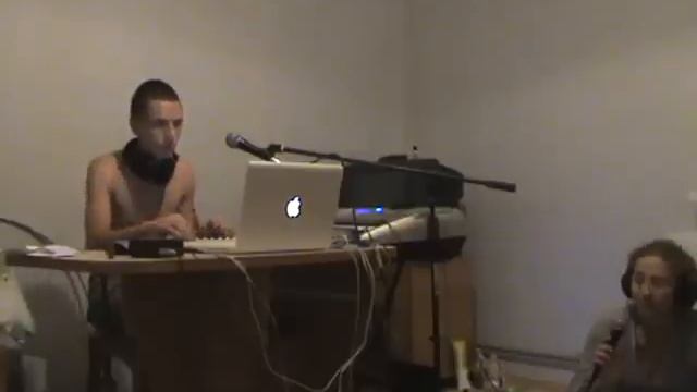 Denderty & Pushkina - Московский бит смотреть онлайн