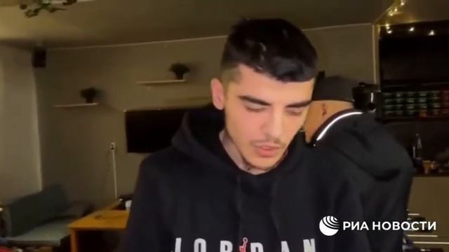 В Петербурге сотрудники полиции и ФСБ задержали группу коллекторов-вымогателей смотреть онлайн