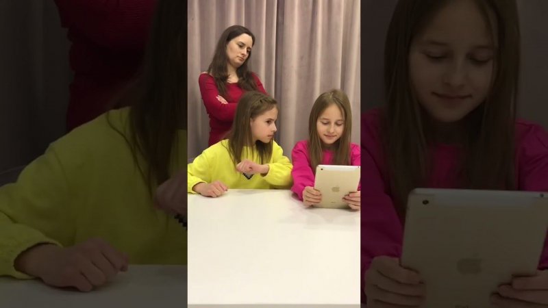 Короче говоря решила спасти сестру #shorts
