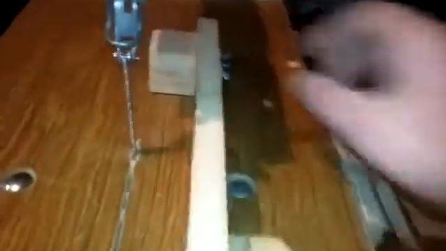 направляющая на лобзиковом