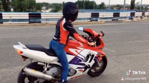 Honda cbr600f3