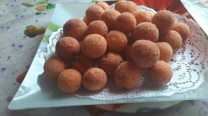 Печём персики-творожные шарики!