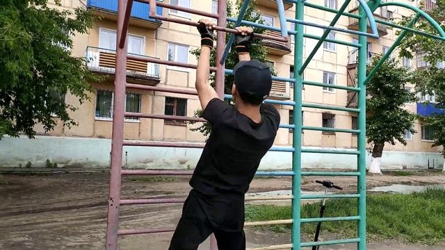 Каждый Лайк = 1 Подтягивание Челлендж | Every Like = 1 Pull up Challenge смотреть онлайн