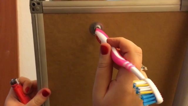 Как выкрутить винт без отвертки смотреть онлайн