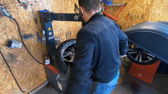 Lada Vesta SW Cross Зимняя обувка смотреть онлайн