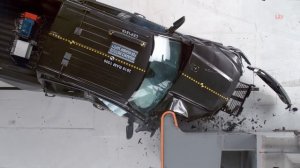 Dodge Ram 1500 Crash Test (2019)