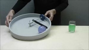 Опракидывающийся поднос