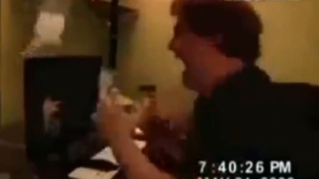 Scary Maze Prank Siuuuu смотреть онлайн