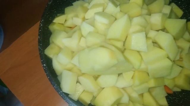 Жаркое из курицы с картошкой на сковороде за 45 минут пошаговый рецепт