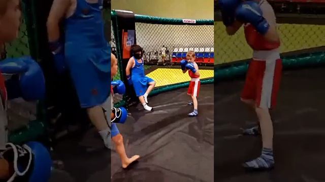 #ufc #бокс #кикбоксинг #мма #boxing #kickboxing #секциябокса #спорт #karagezclan #новороссийск смотреть онлайн