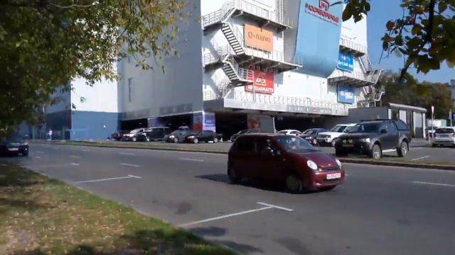 Москва 616 улица Маршала Шестопалова, ТРК Москворечье лето день смотреть онлайн