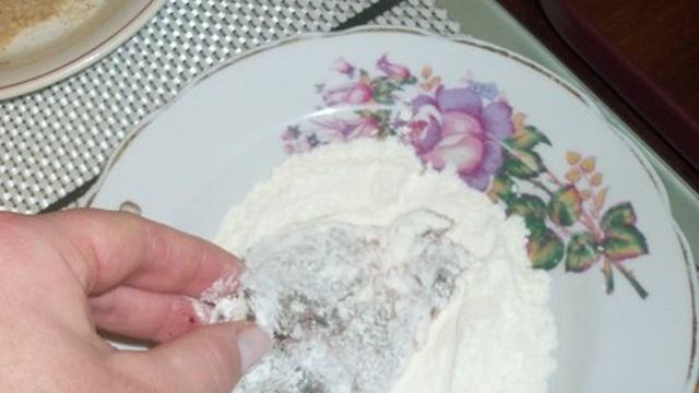 Отбивная из говядины в мультиварке