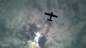 Самолет пикирует ;)