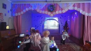Танец звездочек на Празднике "Рождество",Детский сад №4 "Ладушки"