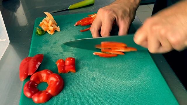 Нарезка перца смотреть онлайн