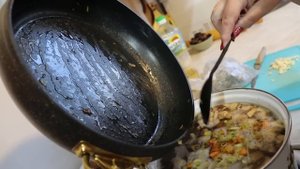 Вареники с сырой картошкой. Простой грибной супчик.