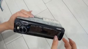 Распаковка — Бездисковая автомагнитола SoundMax SM-CCR3182FB