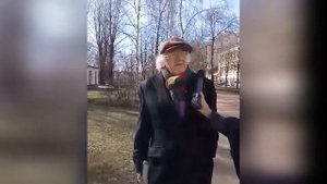 Александр Траугот поздравляет издательство «Вита Нова» с двадцатилетием.