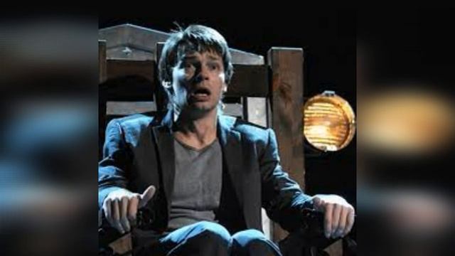 Даниил Страхов - решение поступать в театральный вуз пришло  спонтанно, перед окончанием школы. смотреть онлайн